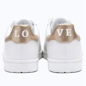New ELLOS Love Sneakers Women’s SIZE 11WW (Extra Wide) White/Gold